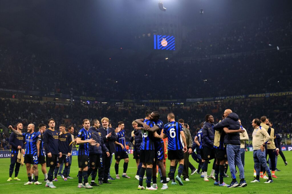 Ronaldo makes history as Brazil join the party